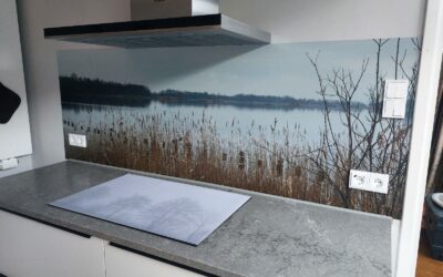 Aluminium keuken spatscherm op maat zonder boren